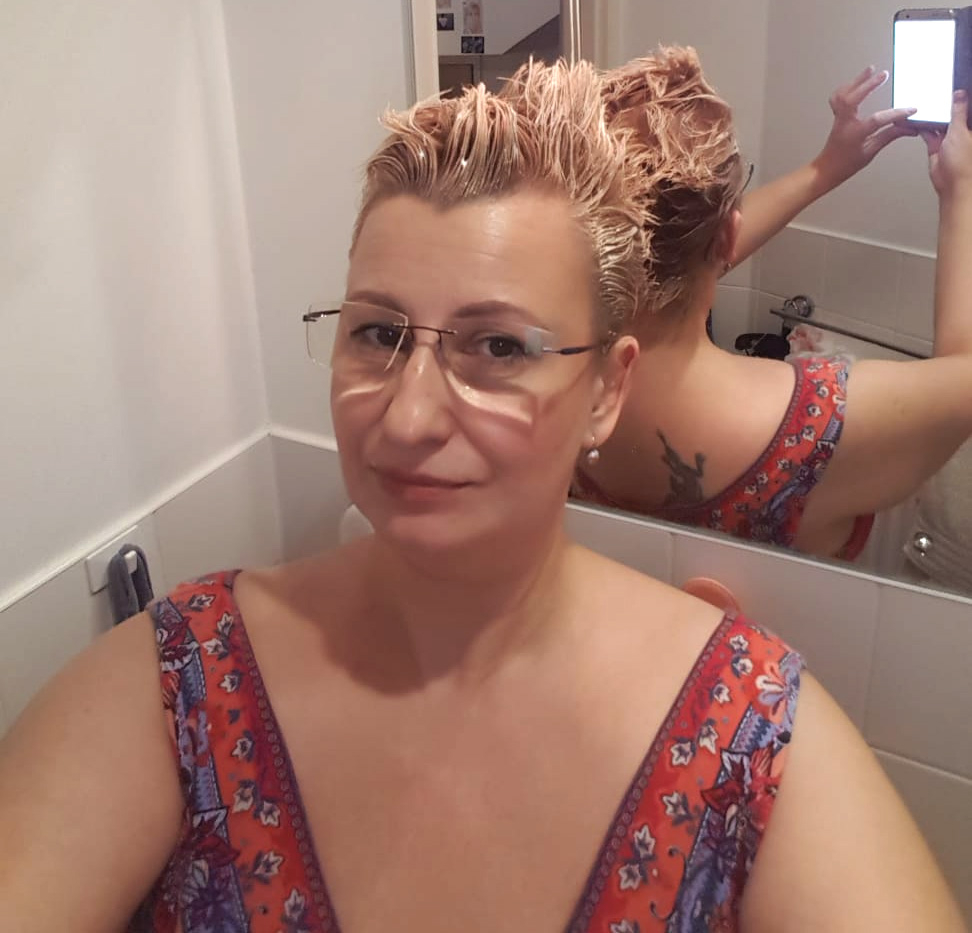 Angelica 50 yo Polish hairy mature slut - N