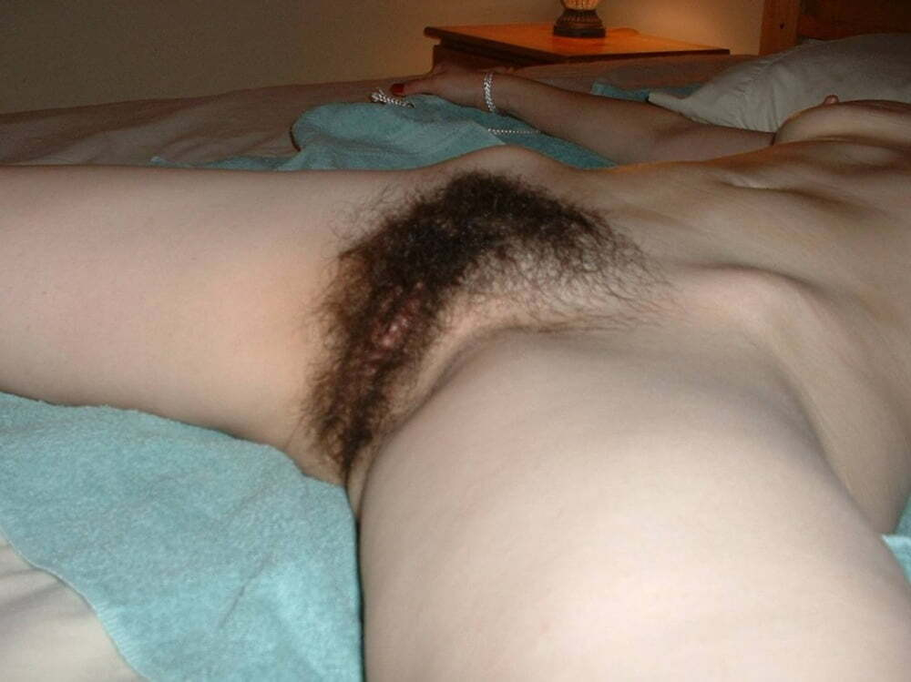 Sweet woman and her hairy pussy... 1 - N